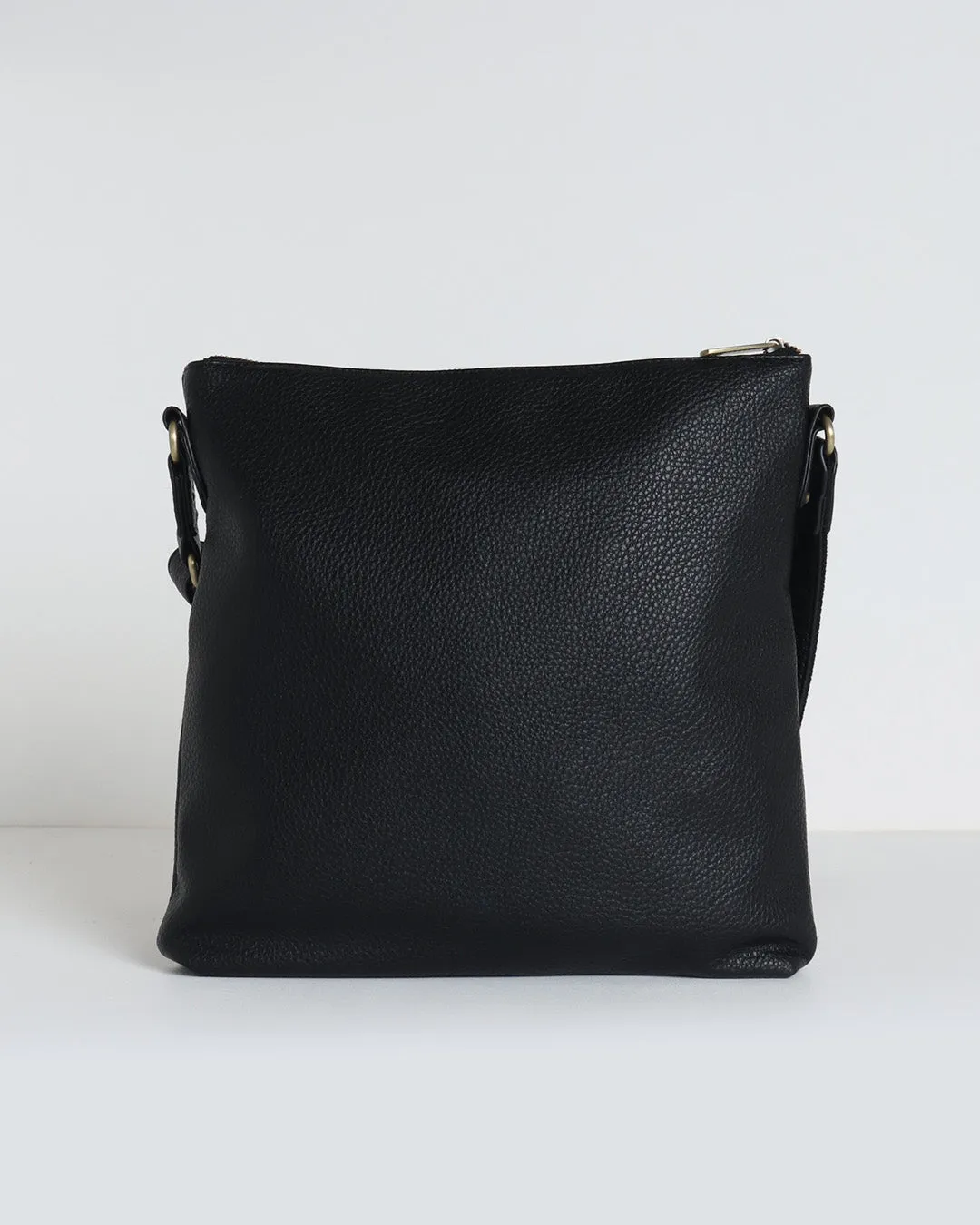 Blake Large Crossbody - Black