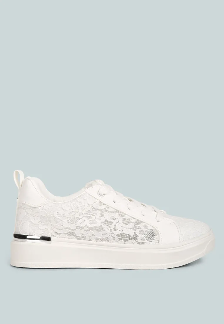 Flakes Lace Detail Low Platform Sneakers